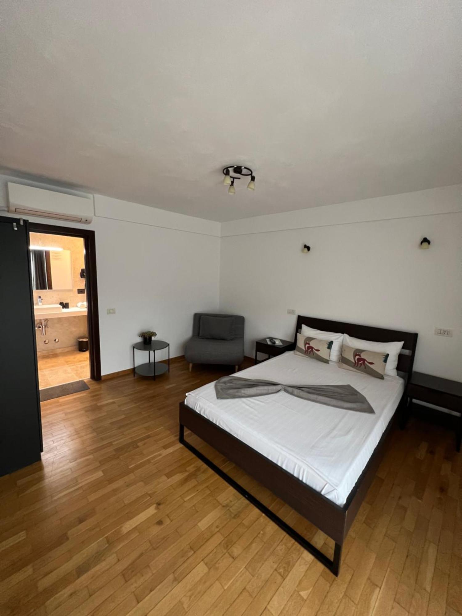 Casa Cattaleya Hotel Dubova Ngoại thất bức ảnh