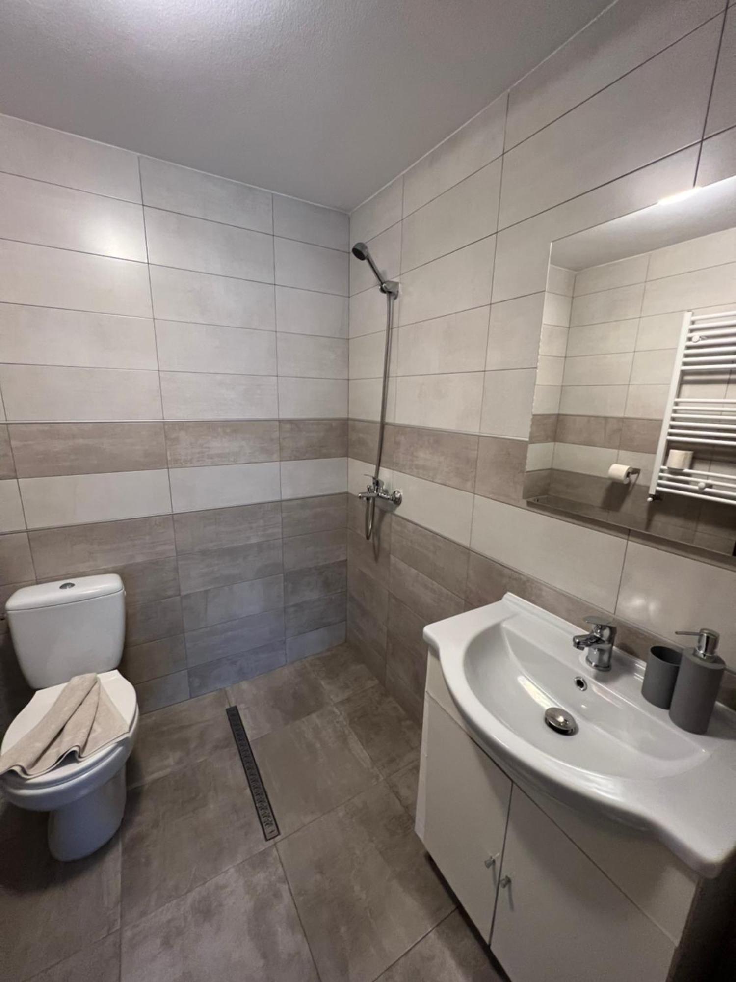 Casa Cattaleya Hotel Dubova Ngoại thất bức ảnh